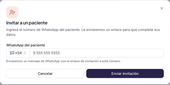 Diálogo de invitar a un paciente pidiendo únicamente el número de WhatsApp.